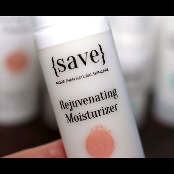 ✨HP✨REJUVENATING MOISTURIZER✨   - Picture 5 of 8